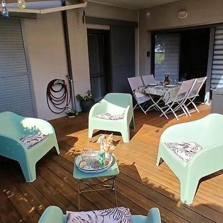 T3 Spacieux Sur Jardin, Proche Du Port Et De La